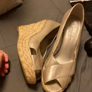 Jessica Simpson resort shoes leather comfy great for a trip to a warm resort